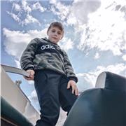 bin nikita und bin 10 Jahre alt bin In der 5 Klasse kann für 1 und 2 Klasse Nachhilfe geben